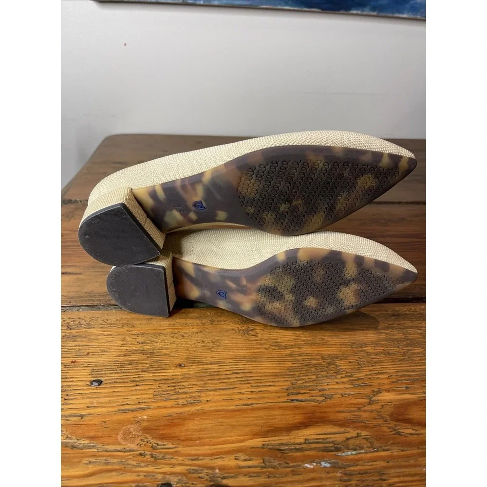 Rothy The High Point Pump in Sandstone 7.5